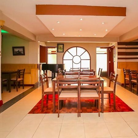 Nairobi Upperhill Hotel Exterior photo