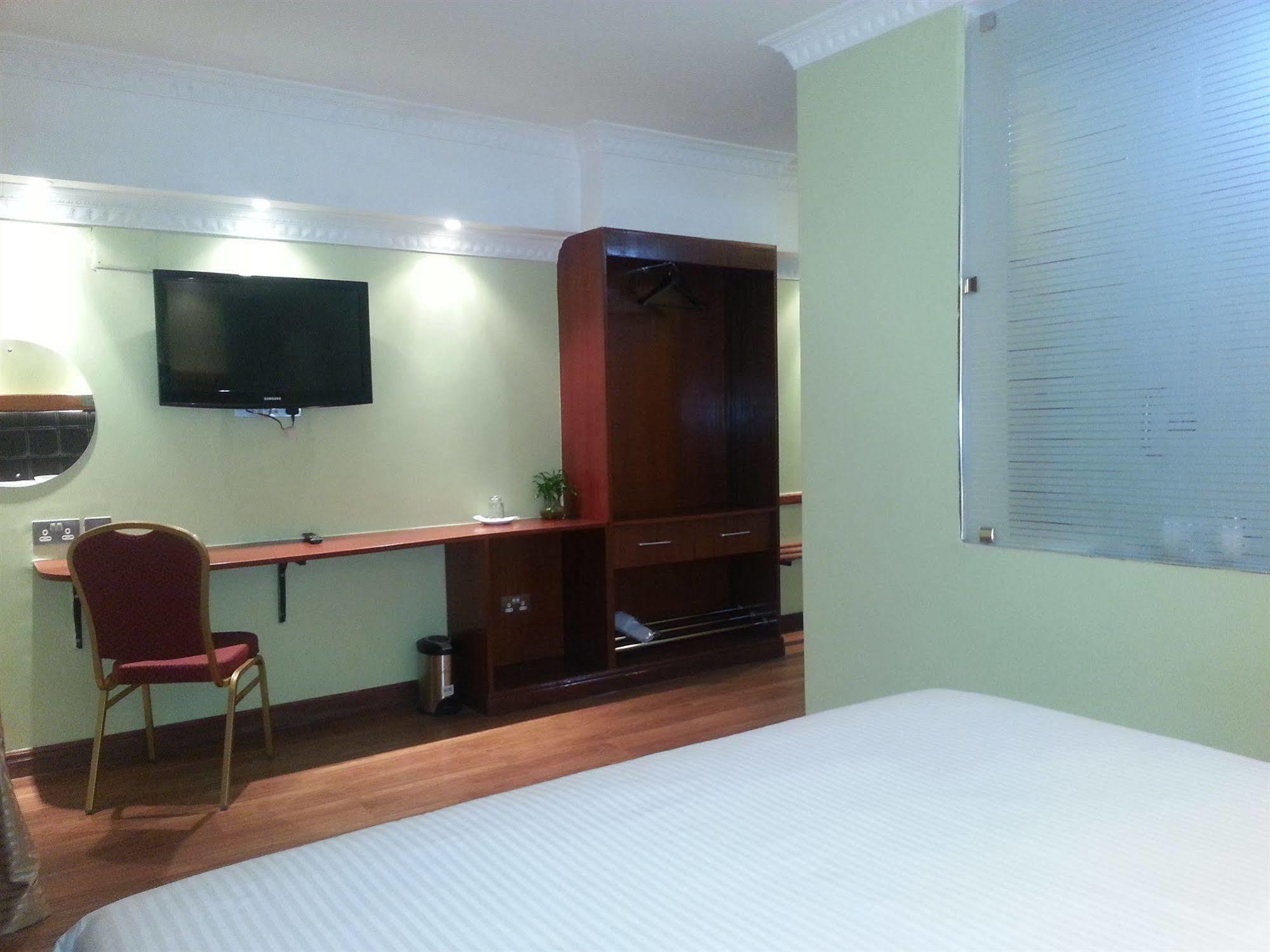 Nairobi Upperhill Hotel Exterior photo