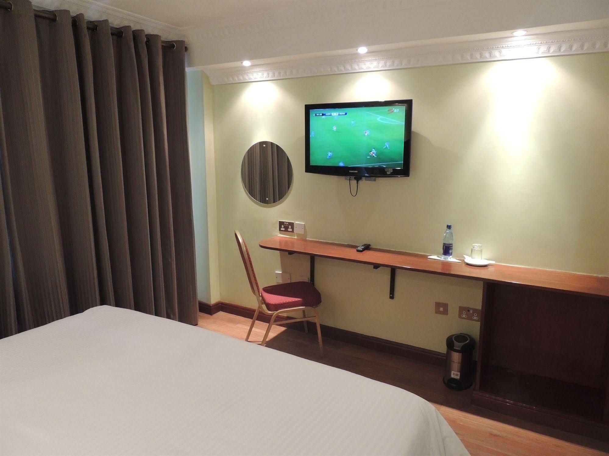 Nairobi Upperhill Hotel Exterior photo